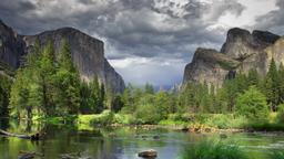 Encuentra vuelos baratos de Paderborn a Parque Nacional de Yosemite