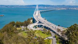 Encuentra vuelos baratos desde Nápoles a Oakland