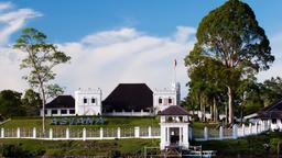 Hoteles en Kuching cerca de Astana Palace