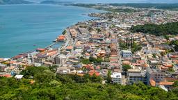 Encuentra vuelos baratos de Estado de Washington a Santa Catarina