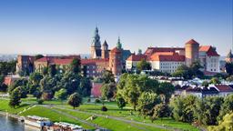 Encuentra vuelos baratos de California a Cracovia