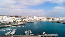 Encuentra vuelos baratos a Puerto del Rosario