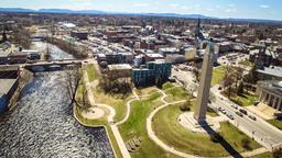 Hoteles cerca de Aeropuerto Plattsburgh Intl