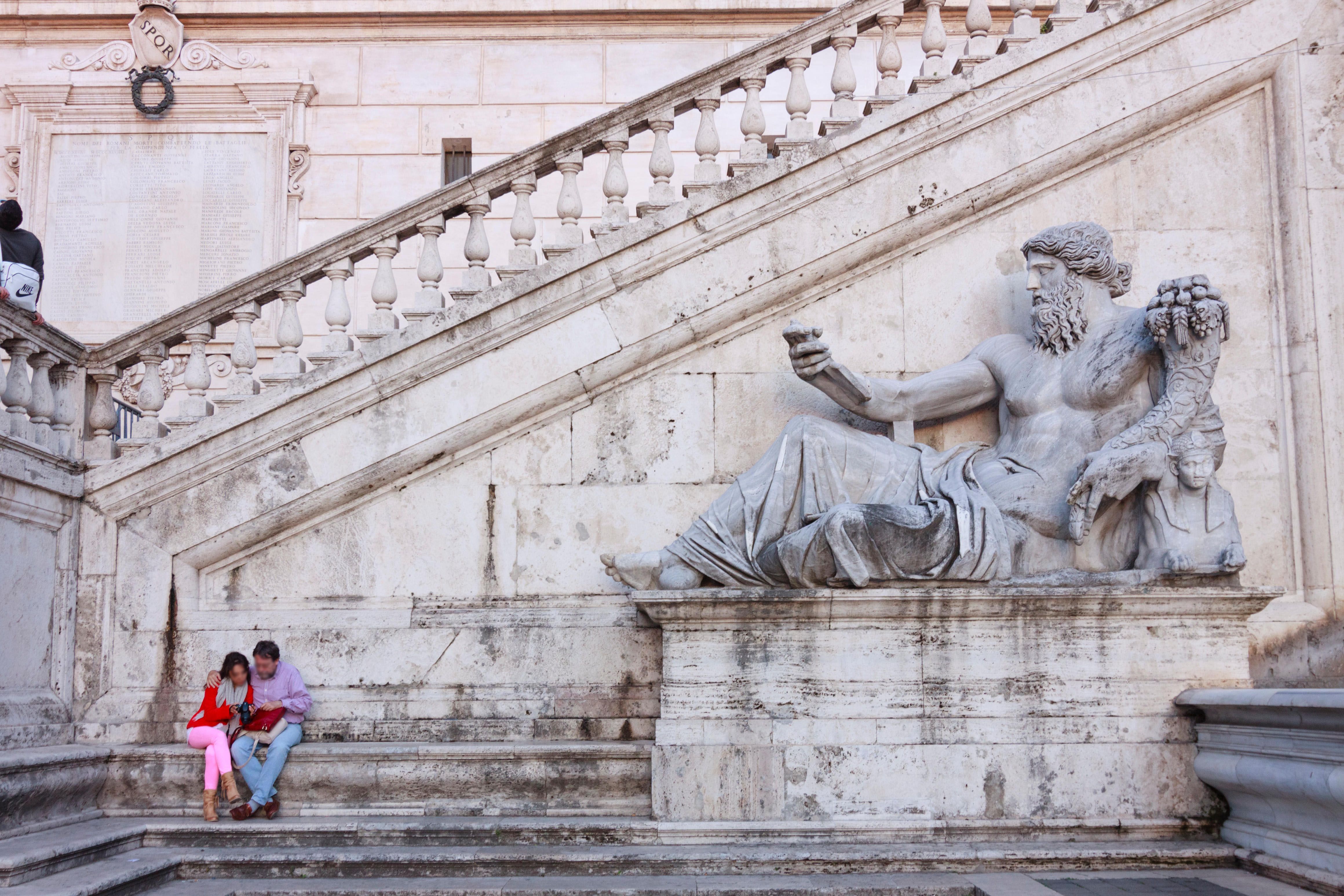 Busca vuelos baratos a Roma-Ciampino
