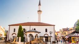 Encuentra vuelos baratos desde San Luis a Skopje