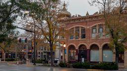 Encuentra vuelos baratos de Waterloo a Rapid City