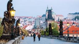 Encuentra vuelos baratos de Arkansas a Praga