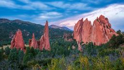 Encuentra vuelos baratos de Kansas a Colorado Springs