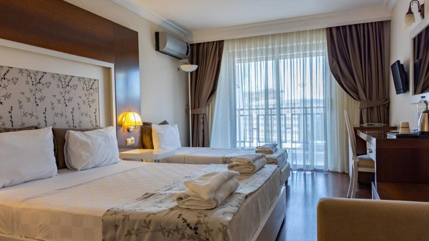 Sentinus Hotel