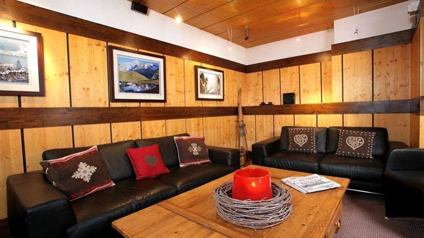 Hôtel Cristal - Swiss Riders Lodge Grimentz