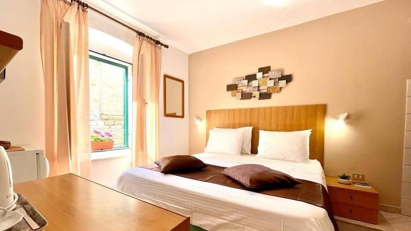 Rooms and Apartments Villa Town Gate Hvar