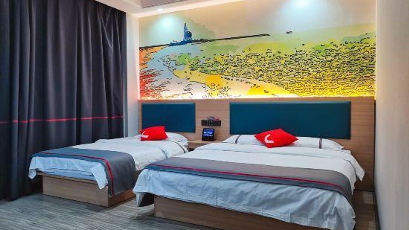 Yixi Smart Hotel (Yingxian Wooden Pagoda Scenic Area)