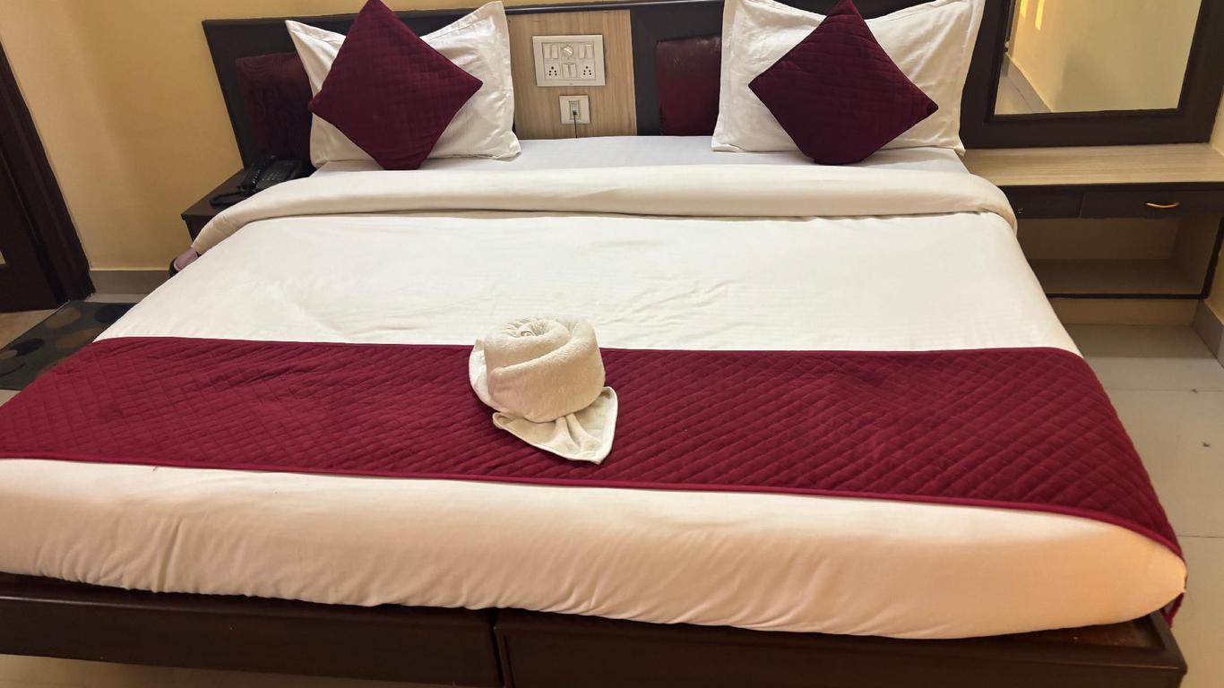 Hotel Raj Laxmi Palace