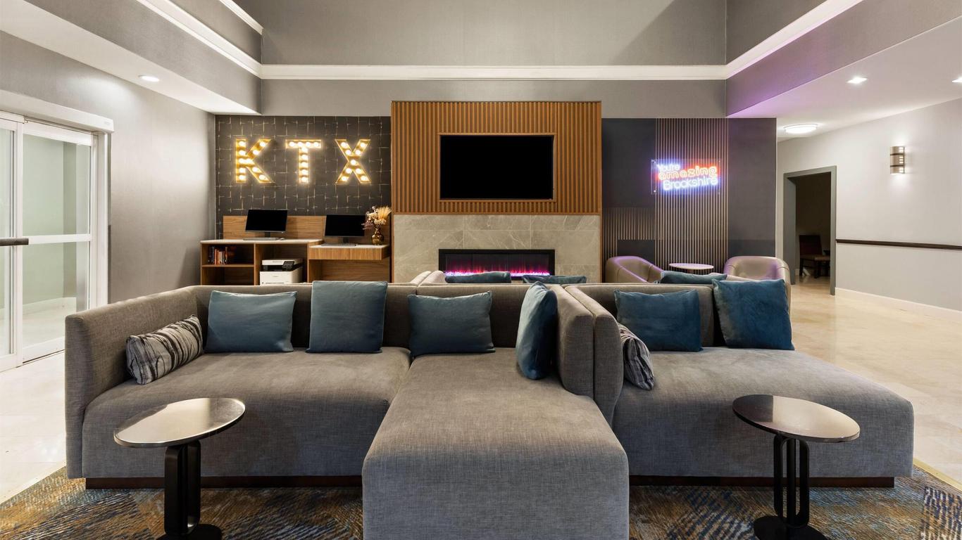 La Quinta Inn & Suites by Wyndham-Brookshire-West Katy