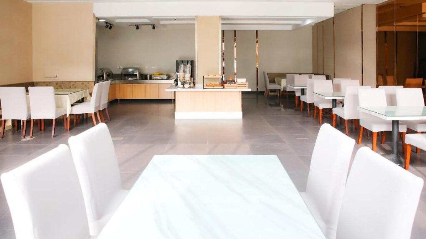 Elan Hotel Nanjing Gaochun Sports Centre