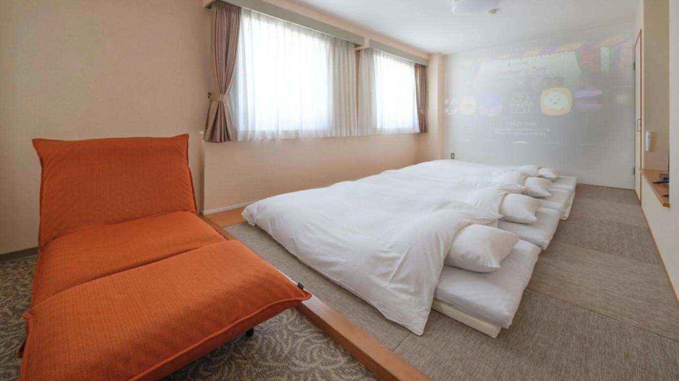 Yokaichi Royal Hotel