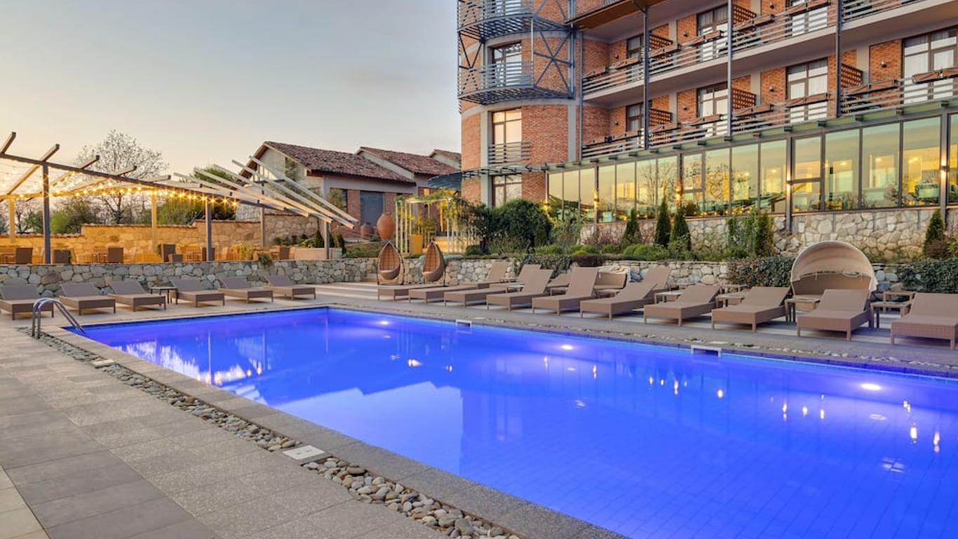 Savaneti Eco Hotel