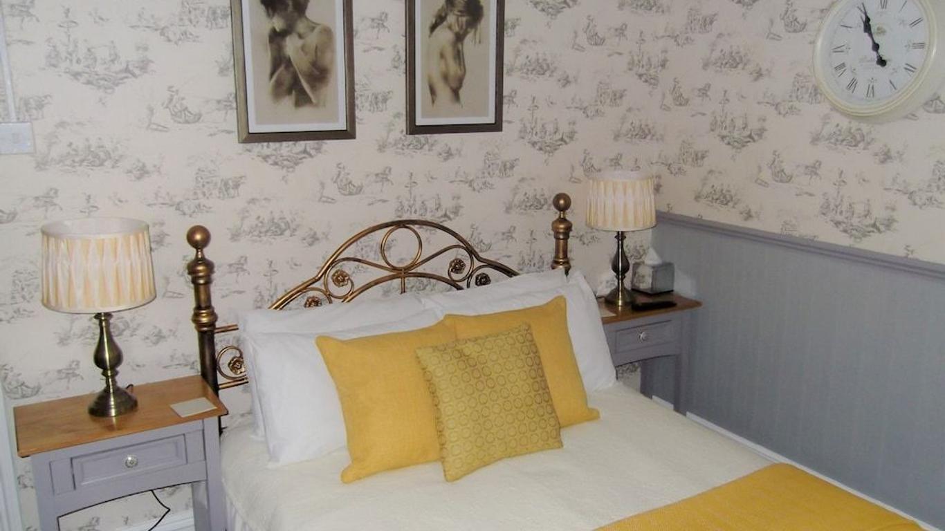 J's Mayfair Guest House