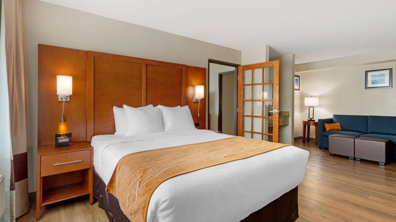 Comfort Inn & Suites