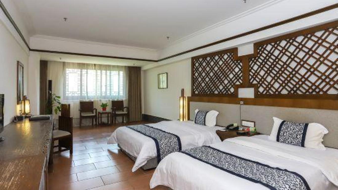Tianchi Resort