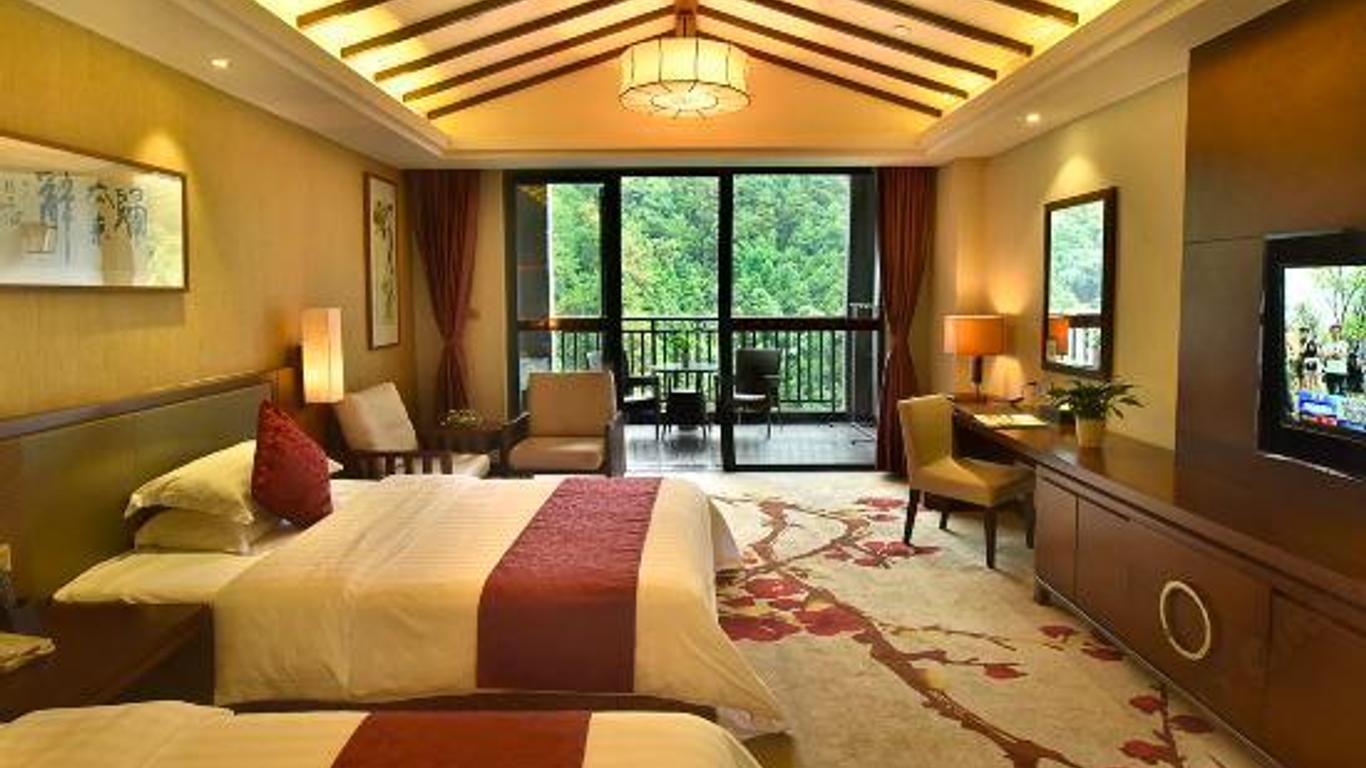 Xinfeng Utop Spring Primeval Forest Resorts