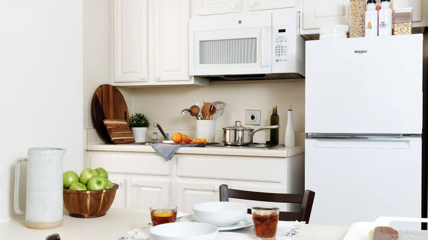 Intown Suites Suwanee