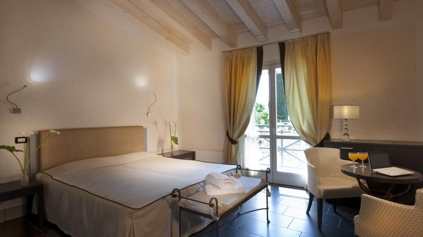 Hotel Bogliaco