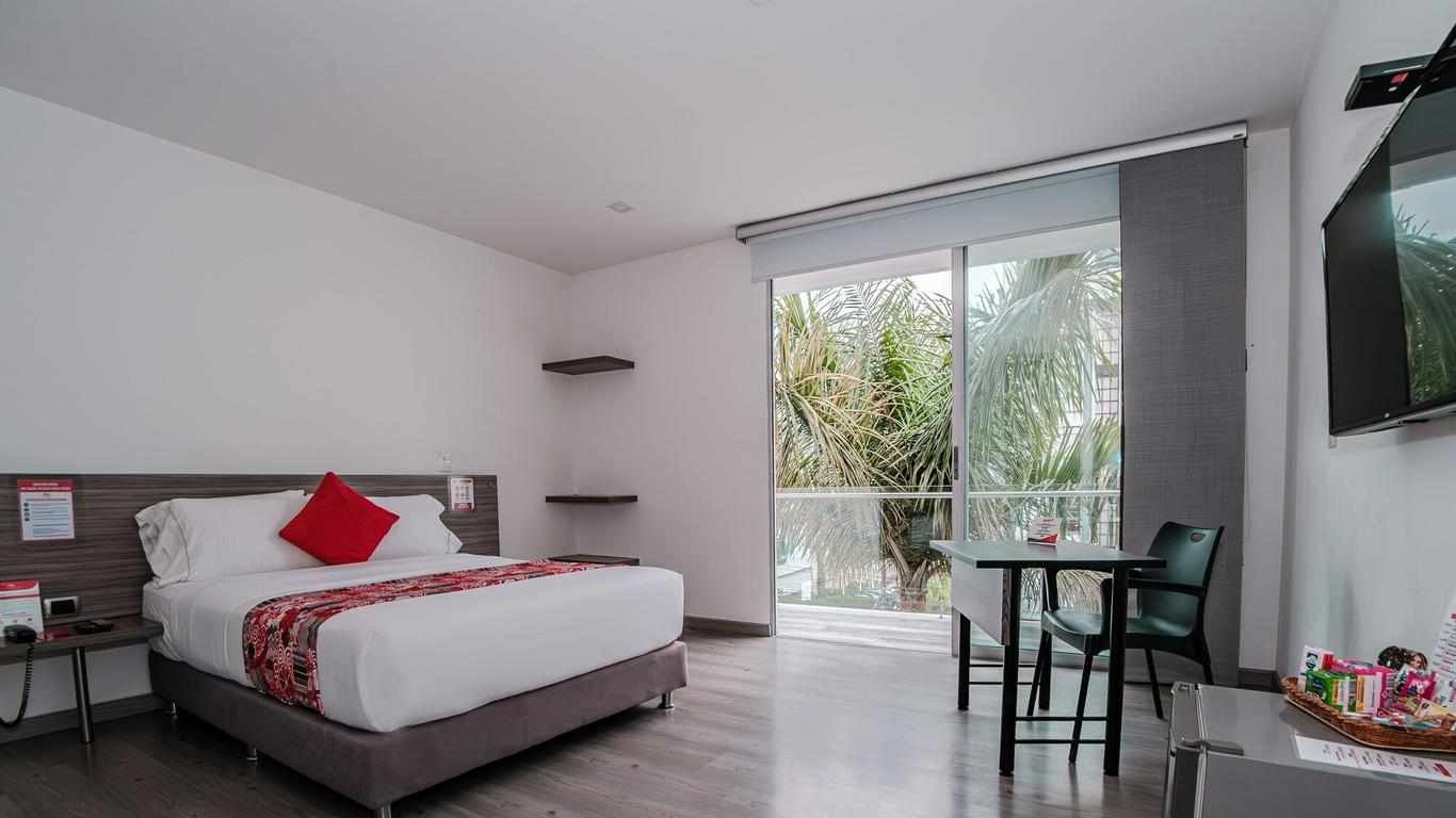 Hotel Portal Del Norte by Bluebay