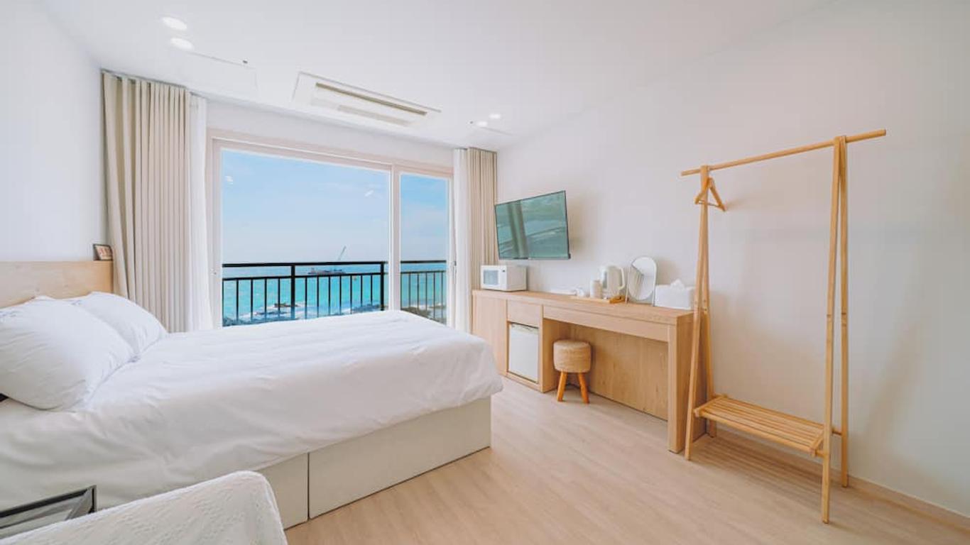 Jeju Mon Dieu Hotel