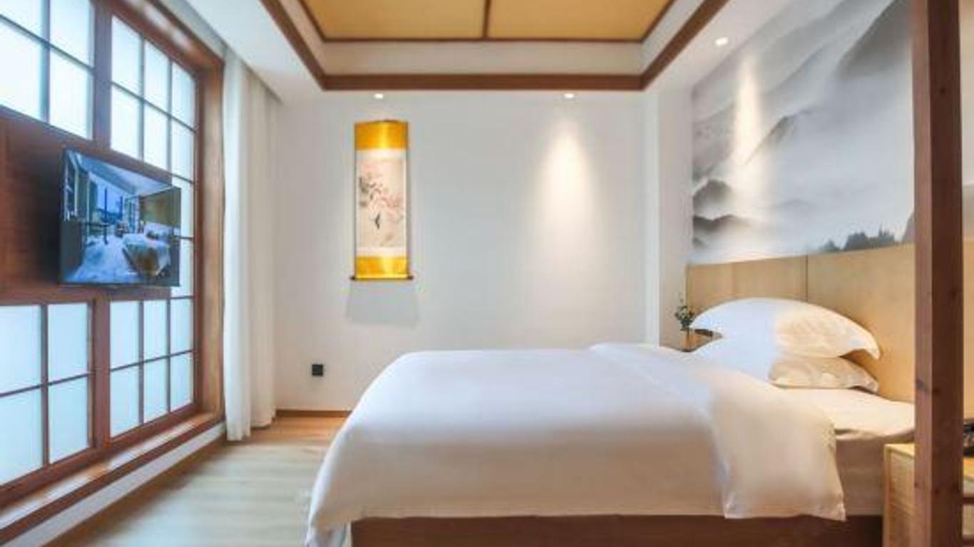 Huaihua Fengdan Hotel