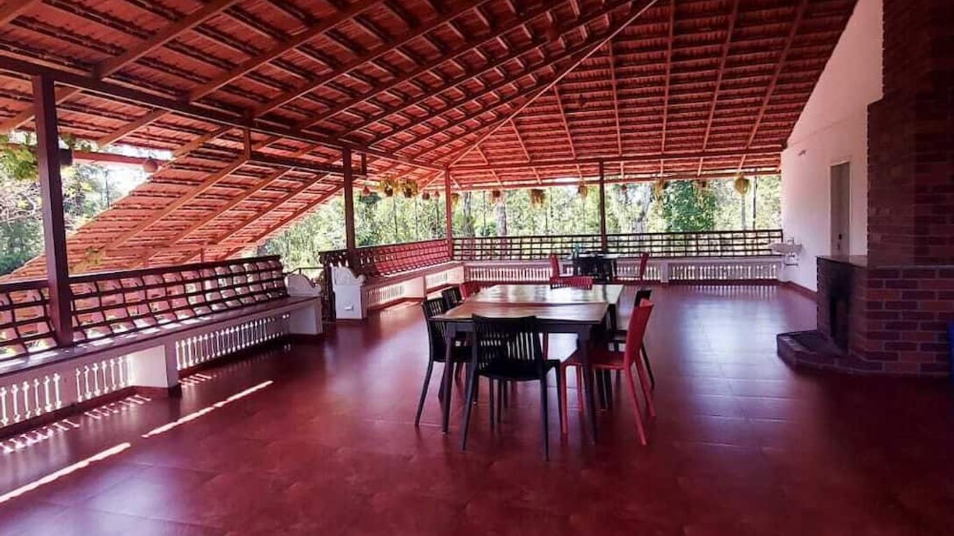 Heights Farm Stay - Coffee Estate Stay