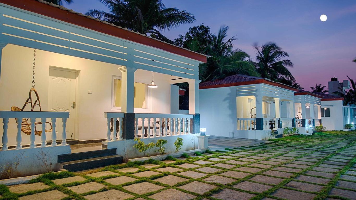 Varuna Inn Banquets & Resort