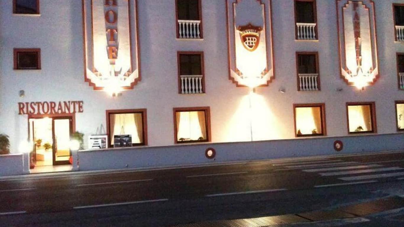 Hotel Parrilla