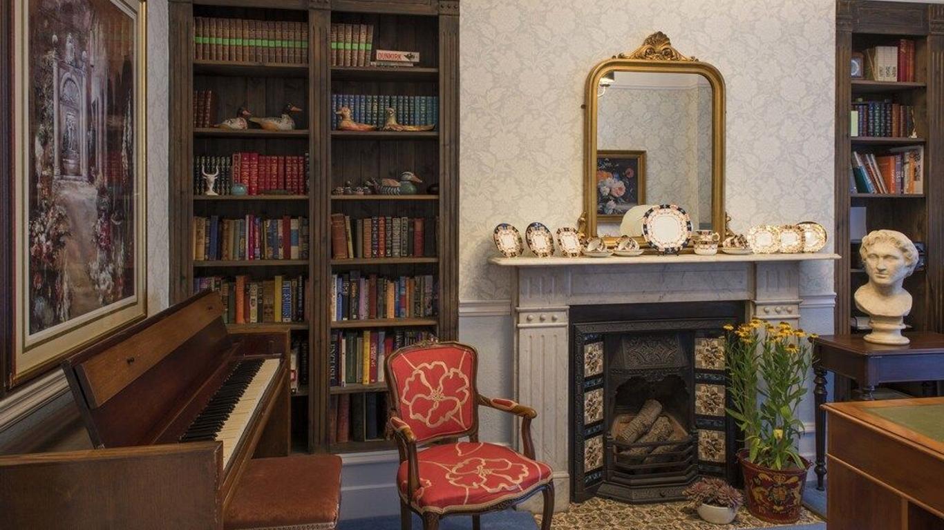 Yorke Lodge Bed & Breakfast