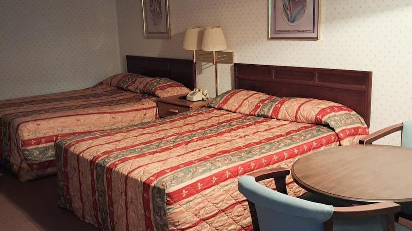 OYO Holiday Capri Motel & Rv Park
