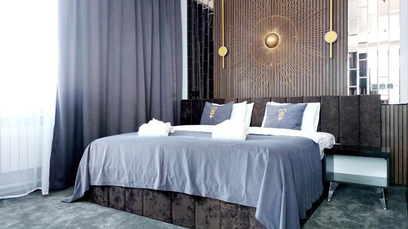 Hotel Enigma