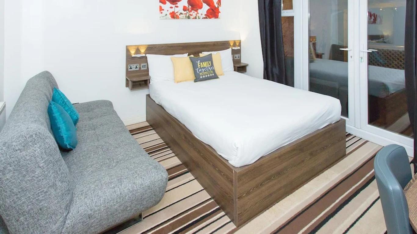 Langley Guest House