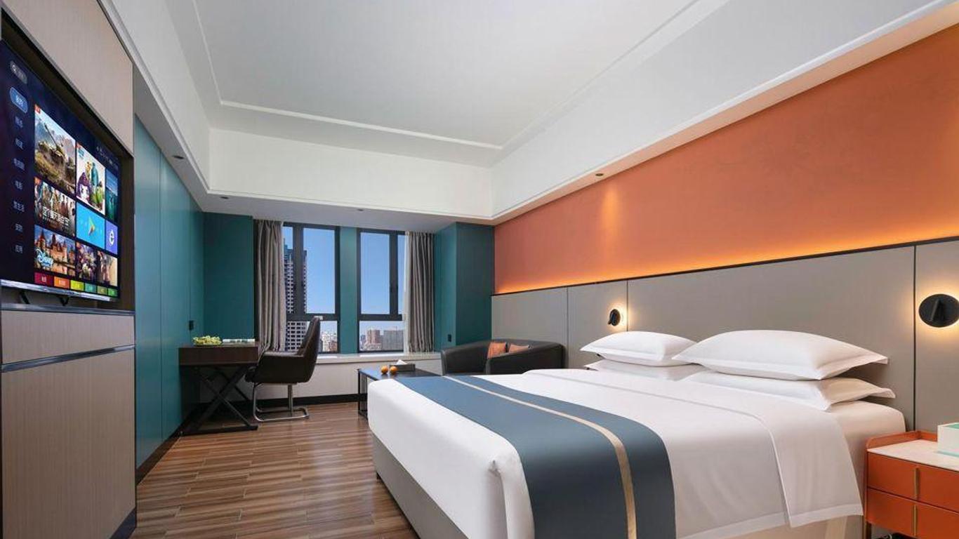 Four Seasons Carme Hotel