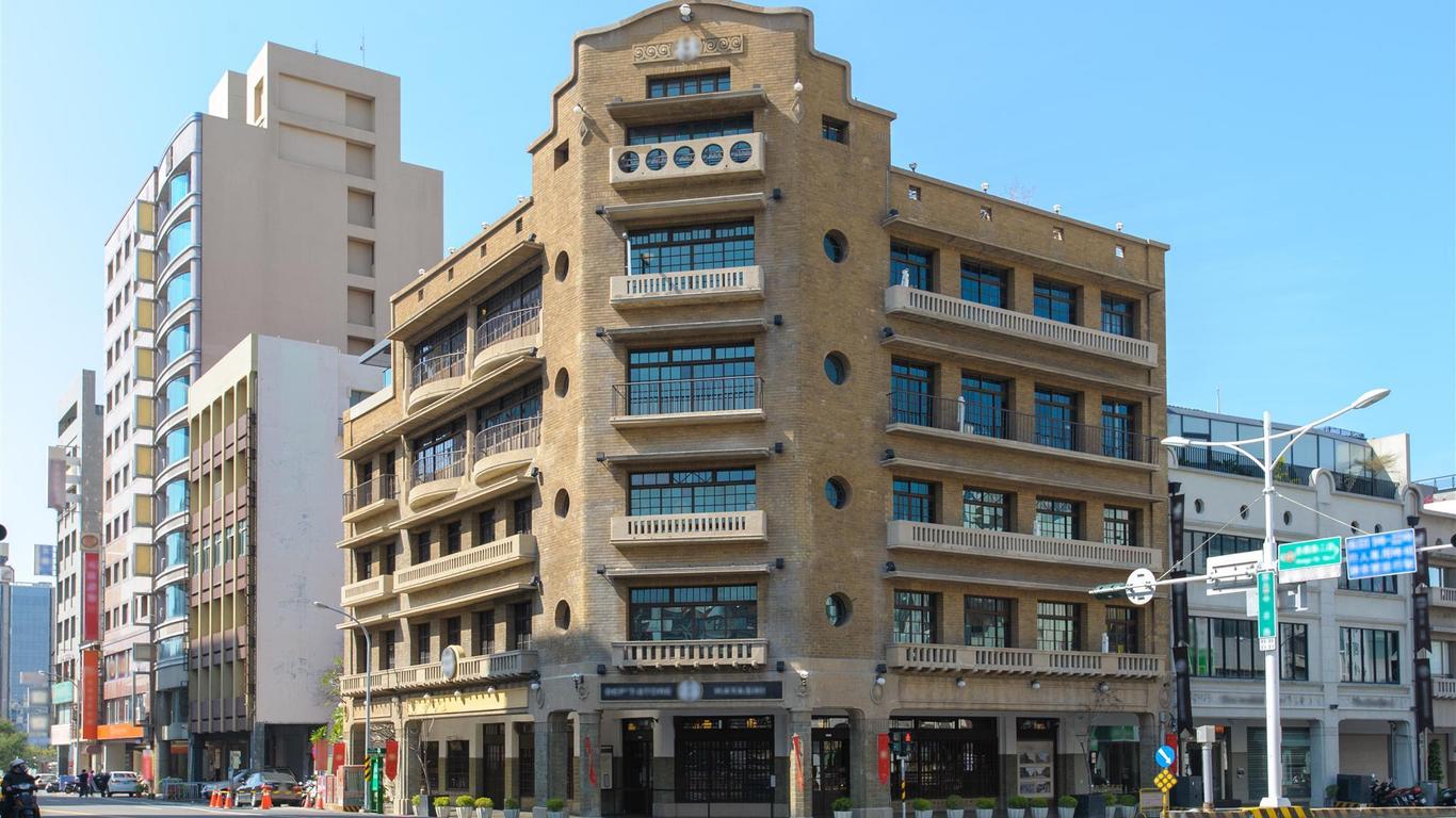 Tainan Here Hostel