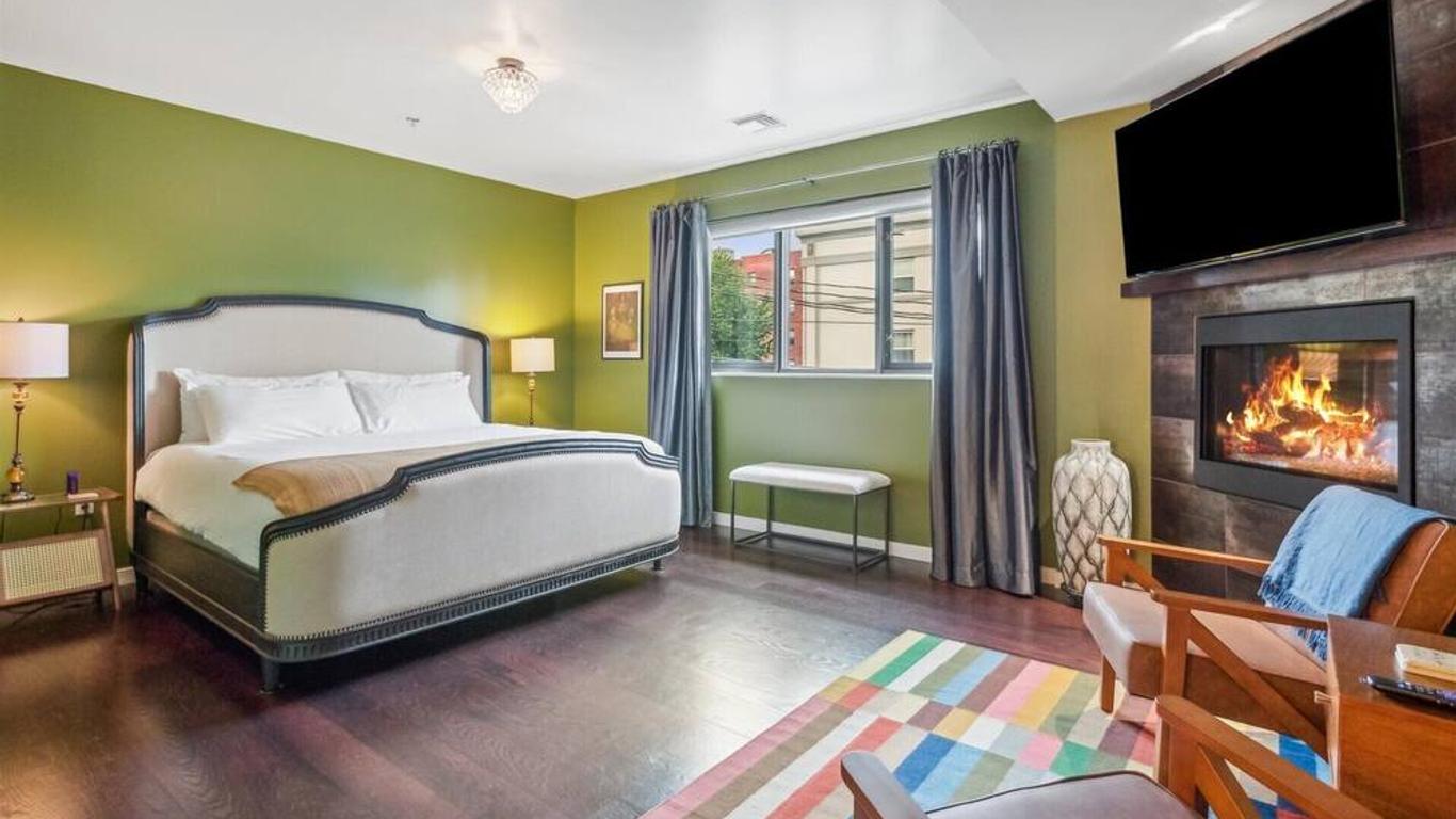 Violetsuitespdx Boutique Hotel