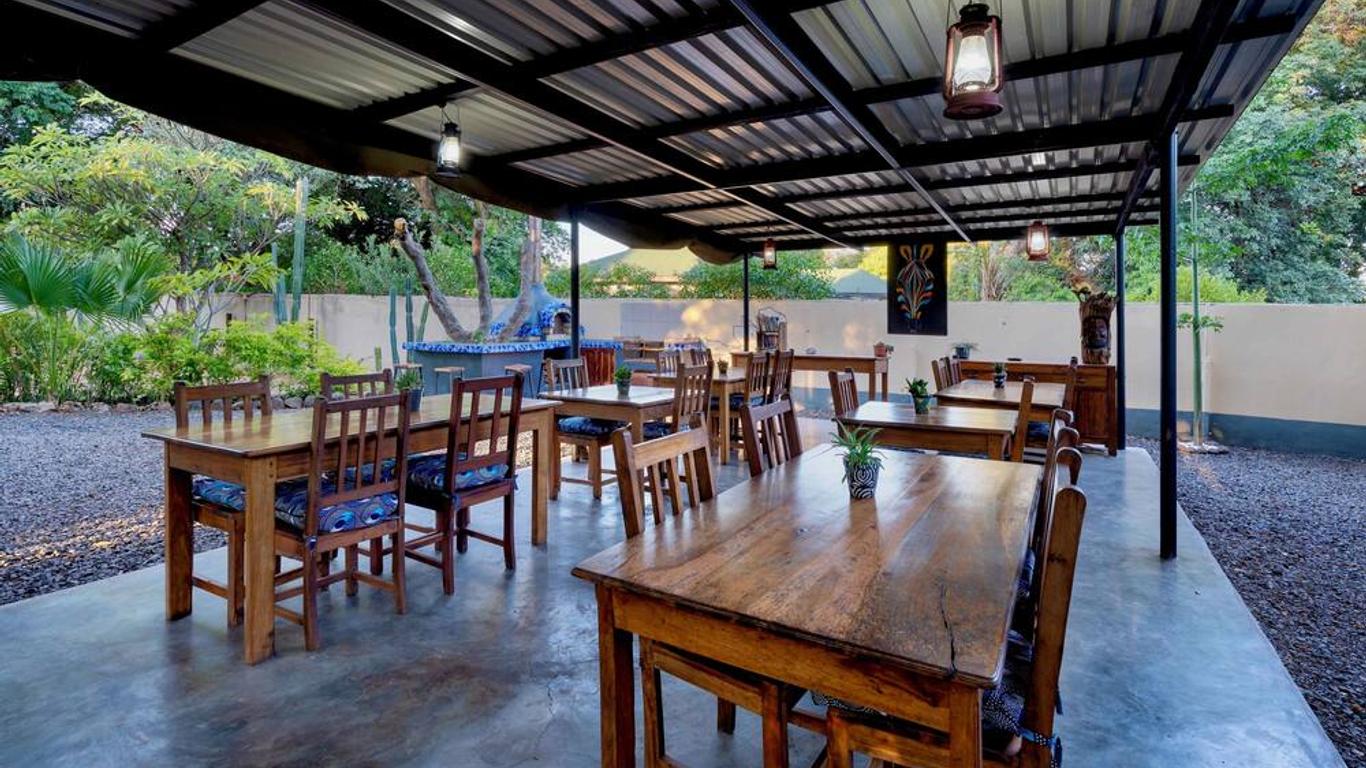 Kamunjila Lodge