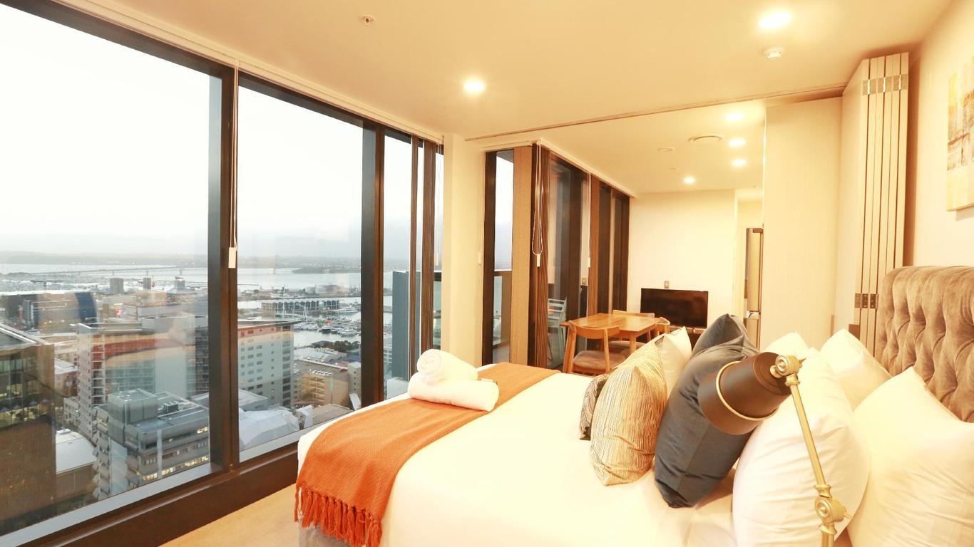 Everest Serviced Apartments on Albert