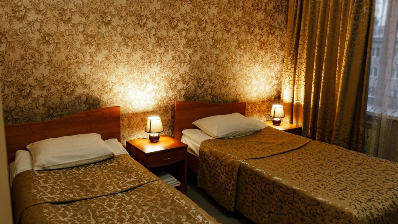Chaika Hotel