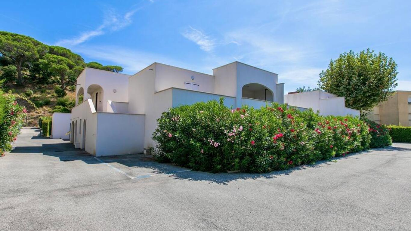 Beach Cannes Bungalows