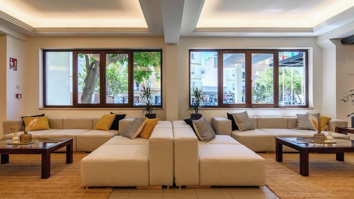 Hotel Ayamonte Center