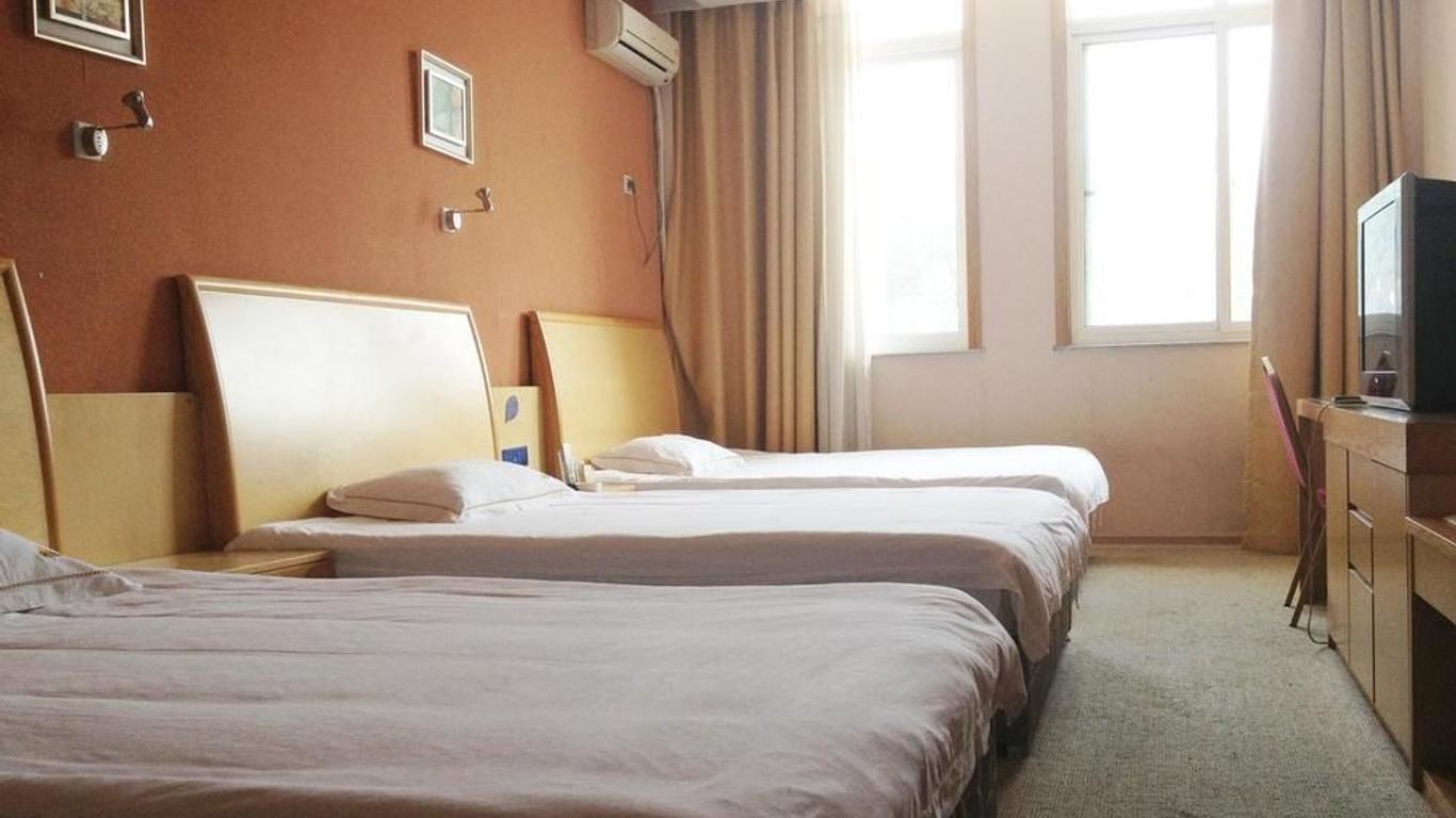 Jinhai Holiday Hotel