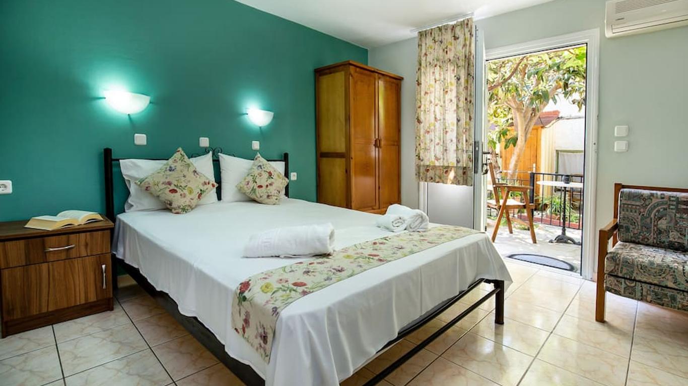Famelia Studios Lampiris