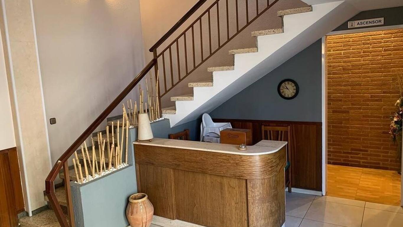 Hostal Tarres
