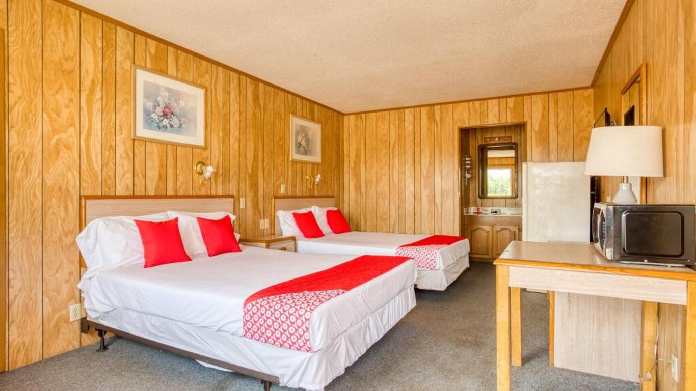OYO Hotel Breckenridge Tx Hubbard Creek Lake