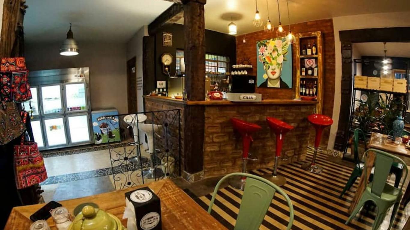 Casa Alma Zen - Hostel Boutique & Bistrô Ubatuba